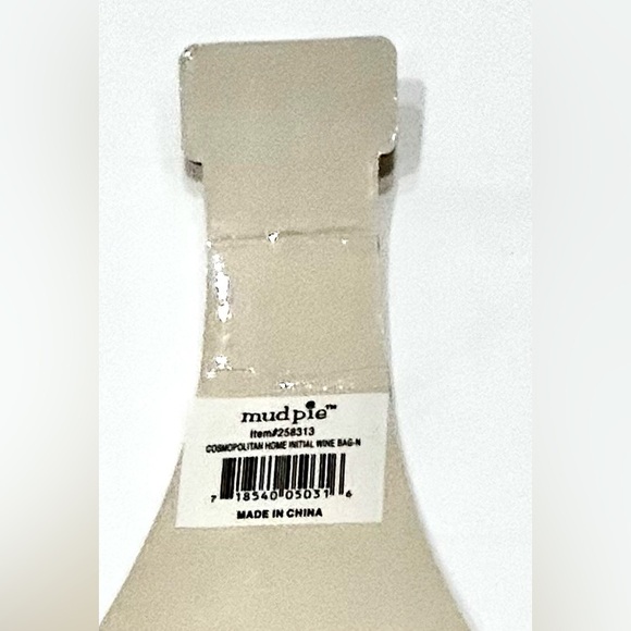 NEW Set of 2 Embroidery Initial (N) linen Wine Bags - Picture 7 of 8